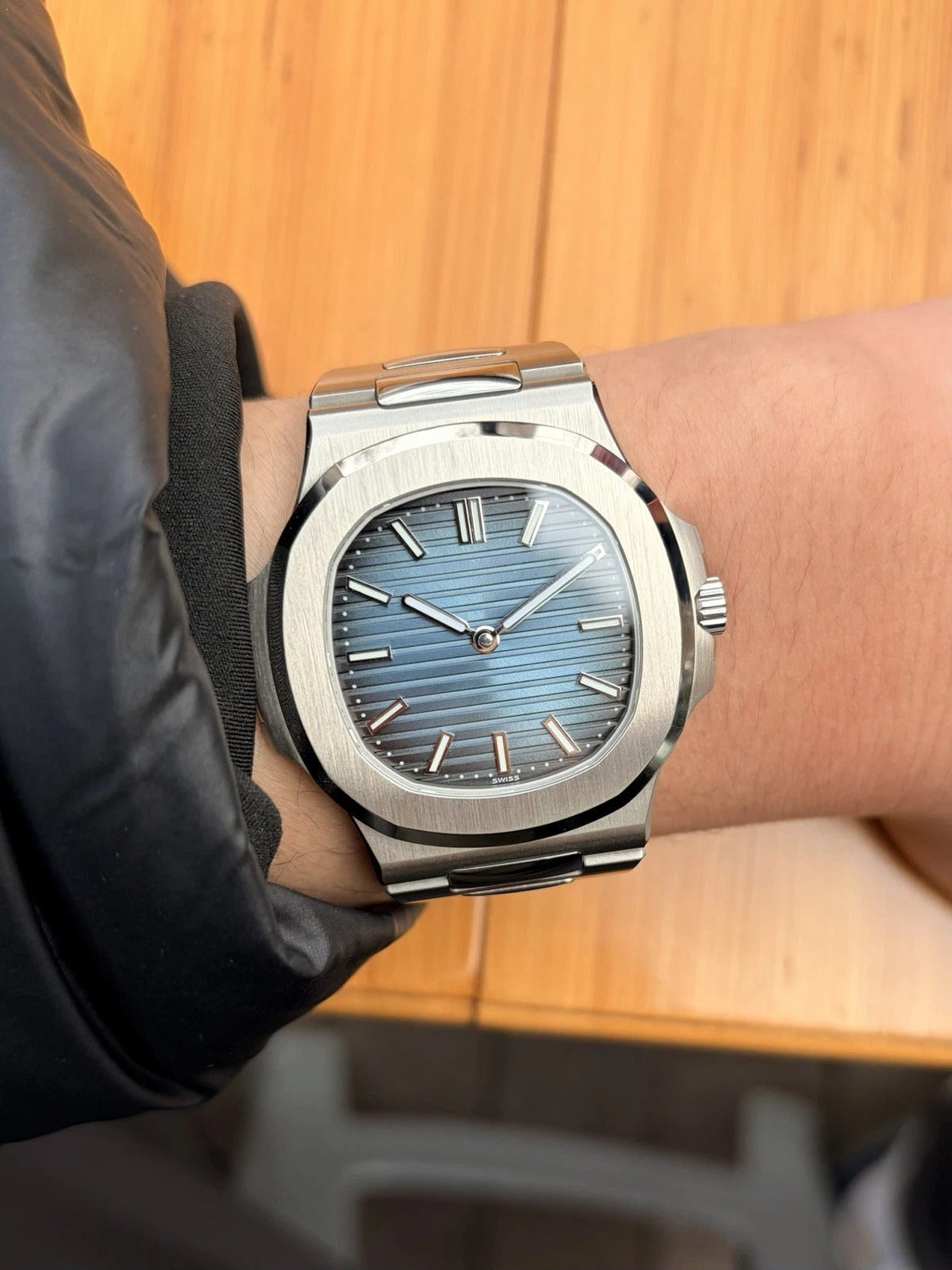 Vintage Patek Philippe Cal. 23-300 Movement Nautilus-Style Marriage Watch – Serviced, Boxed