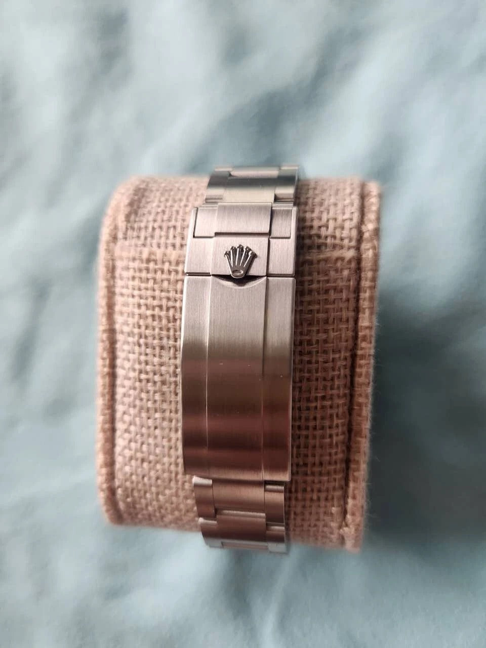 Rolex Submariner Date 116610LV HULK 40mm Stainless Green Bezel Dial in Excellent