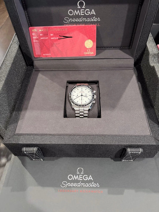 OMEGA Speedmaster Moonwatch Professional White Dial