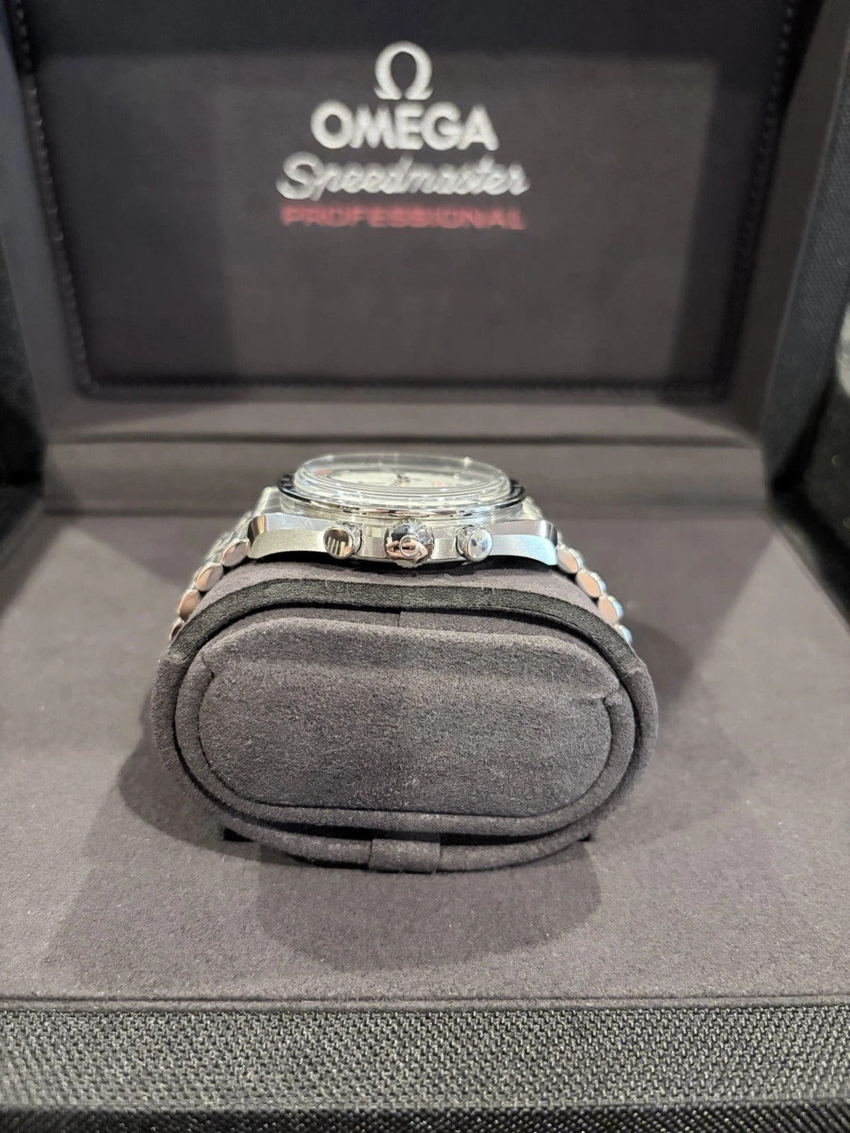 OMEGA Speedmaster Moonwatch Professional White Dial