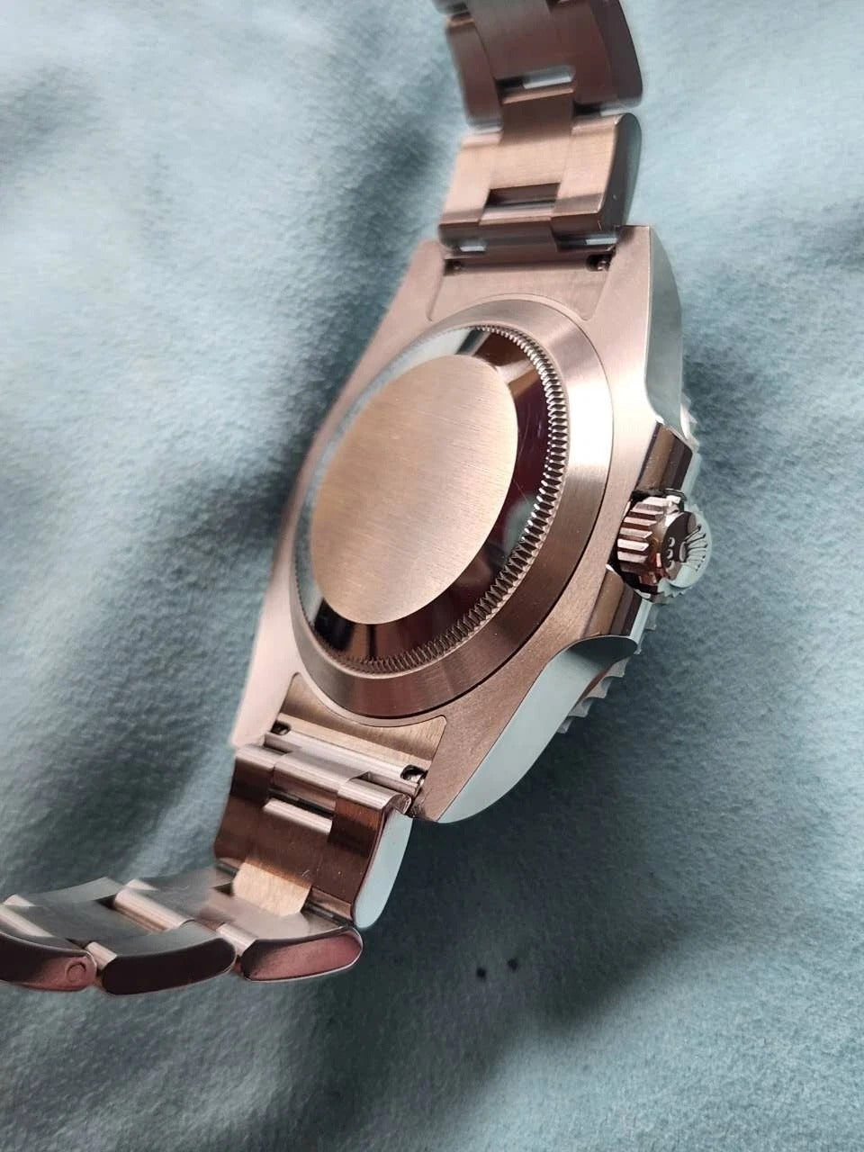 Rolex Submariner Date 116610LV HULK 40mm Stainless Green Bezel Dial in Excellent