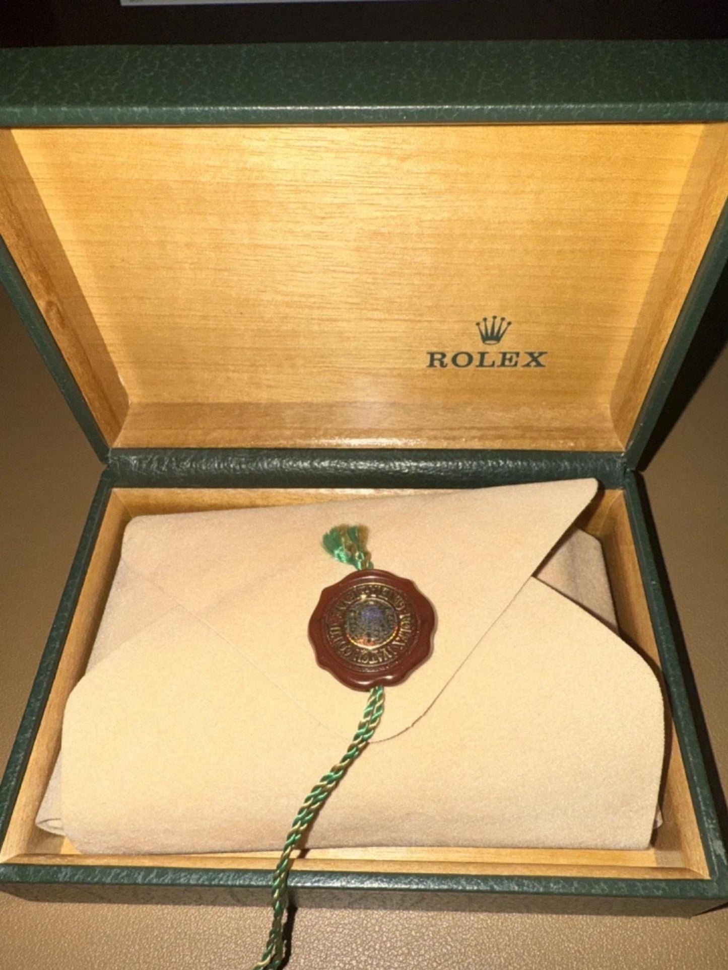 Vintage Rolex Submariner Date 40 mm Blue Dial Two Tone | Stainless Steel & 18K Gold | Automatic Diver Watch | Full Set Box Papers