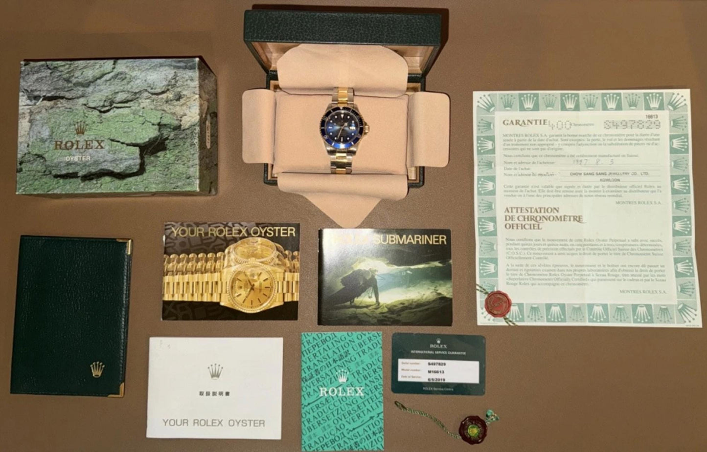 Vintage Rolex Submariner Date 40 mm Blue Dial Two Tone | Stainless Steel & 18K Gold | Automatic Diver Watch | Full Set Box Papers