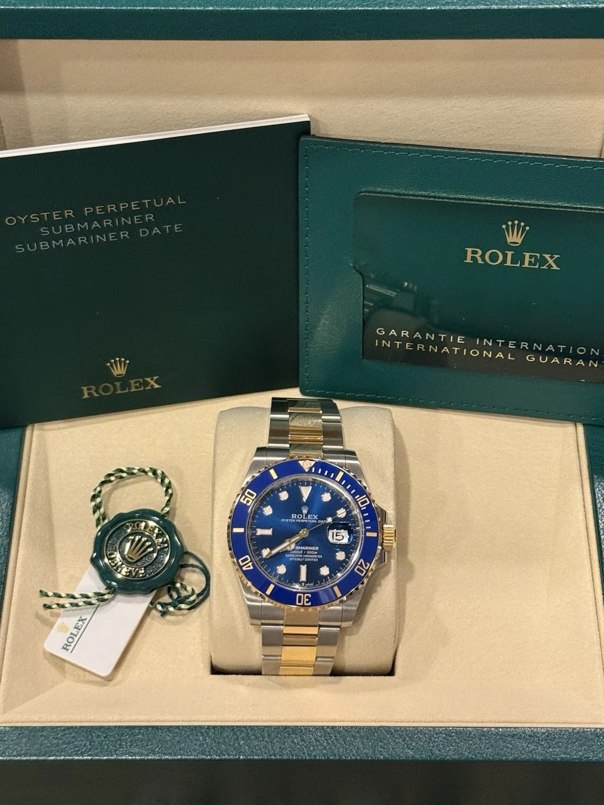 Rolex Submariner 126613LB “Bluesy” (41MM)